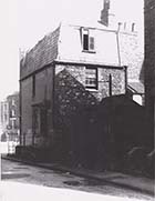 Rear of house on corner of Trafalgar Place from Pleasant Place 1960 | Margate History 